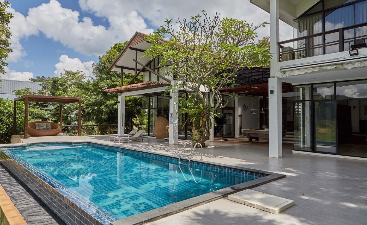 บ้านพักเขาใหญ่ วัลเล่ย์ พูลวิลล่า 4 ห้องนอน